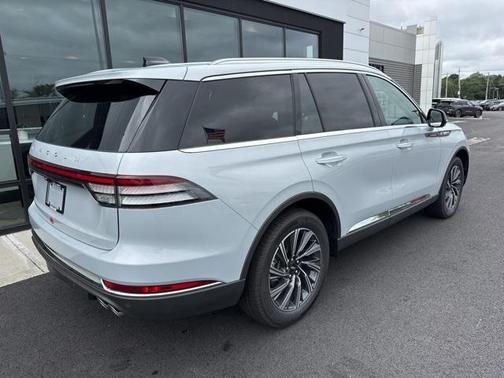 2025 Lincoln Aviator Premiere