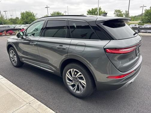 2025 Lincoln Corsair Premiere