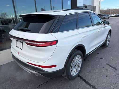 2026 Lincoln Corsair Premiere