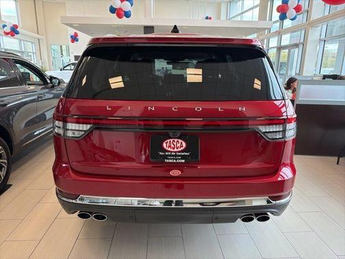 Red Carpet 2026 Lincoln Aviator Premiere