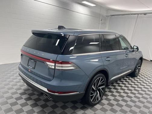 2025 Lincoln Aviator Reserve AWD