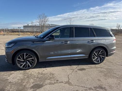 2025 Lincoln Aviator Black Label AWD