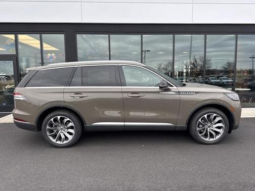 2025 Lincoln Aviator Reserve AWD