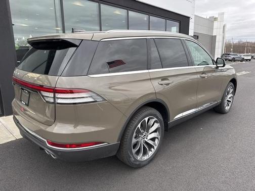 2025 Lincoln Aviator Reserve AWD