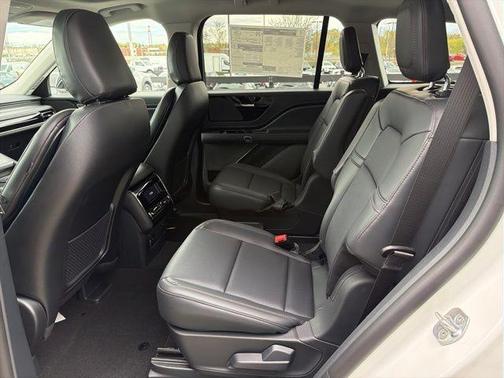 Pristine White 2026 Lincoln Aviator Premiere