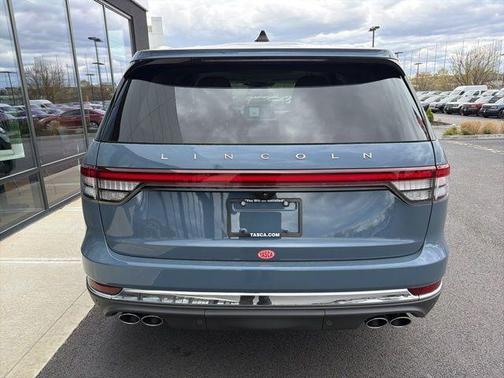 Whisper White 2026 Lincoln Aviator Premiere