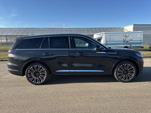2025 Lincoln Aviator Black Label AWD