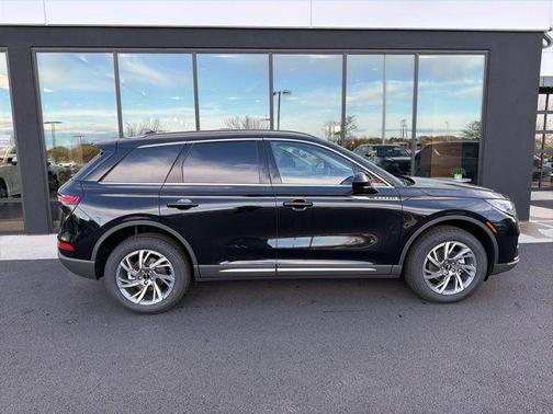 Infinite Black Metallic 2026 Lincoln Corsair Premiere
