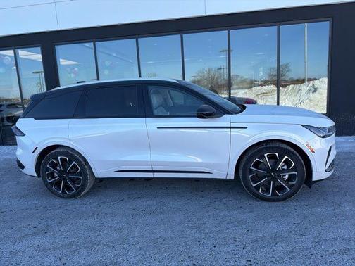 2026 Lincoln Nautilus Reserve