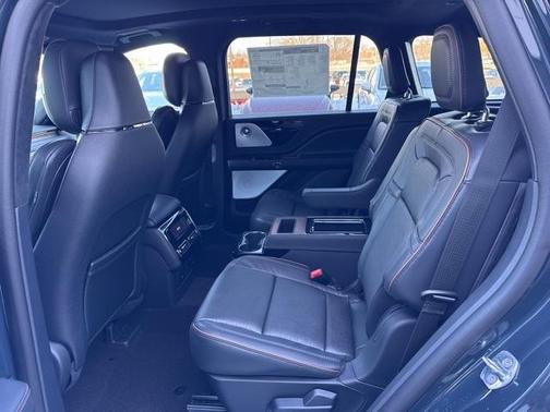 2025 Lincoln Aviator Black Label AWD