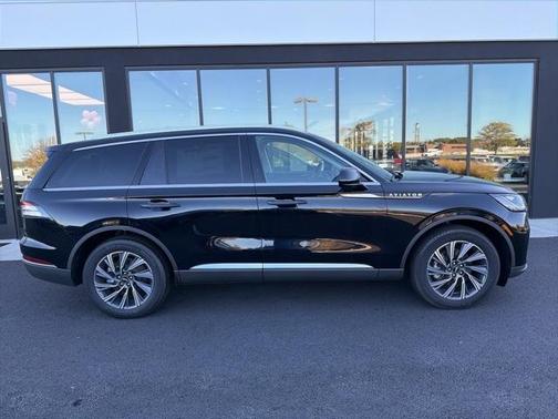 2025 Lincoln Aviator Premiere