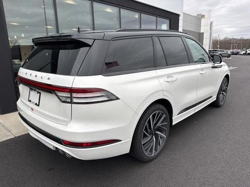2025 Lincoln Aviator Black Label AWD
