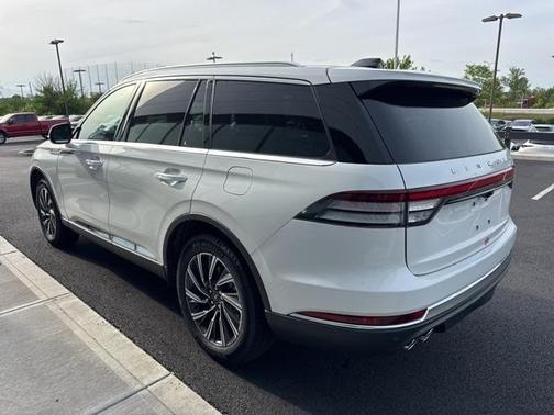 2025 Lincoln Aviator Premiere