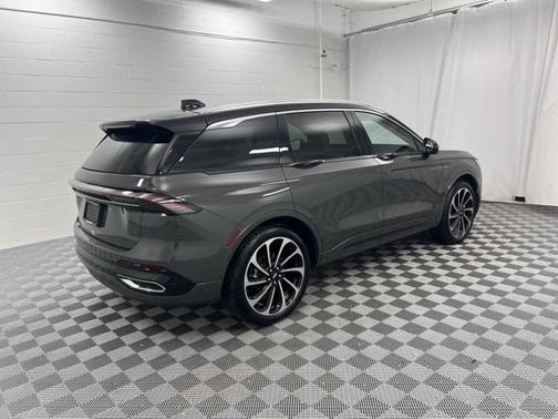 2025 Lincoln Nautilus Black Label