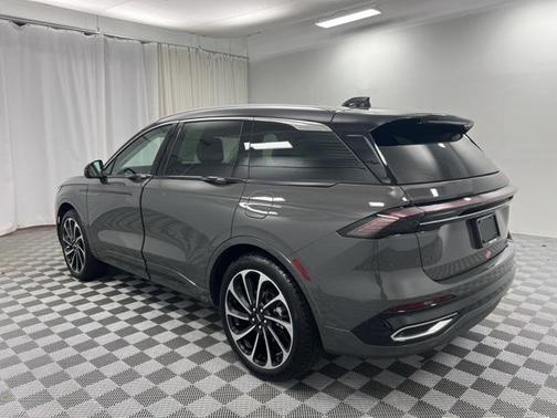 2025 Lincoln Nautilus Black Label