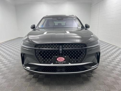 2025 Lincoln Nautilus Black Label