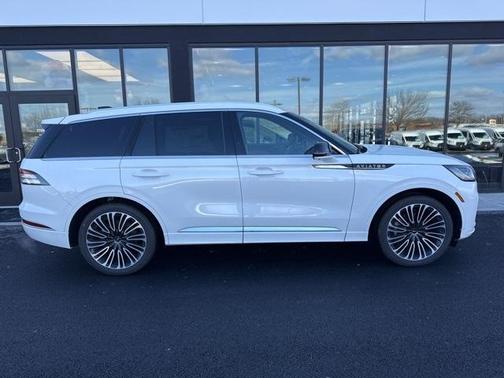 2025 Lincoln Aviator Black Label AWD