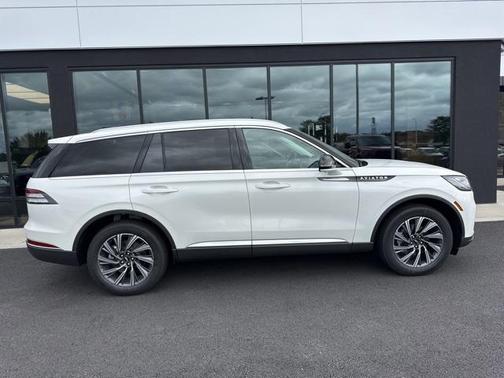 2025 Lincoln Aviator Premiere