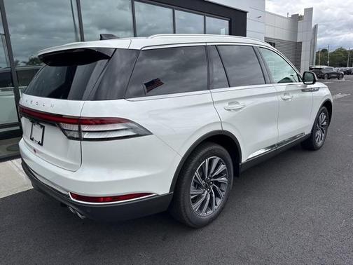 2025 Lincoln Aviator Premiere