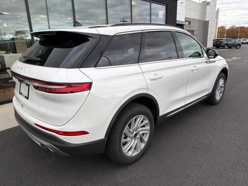 2026 Lincoln Corsair PREMIERE