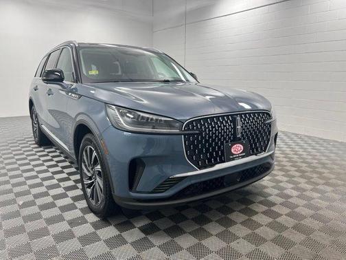 Blue Metallic 2026 Lincoln Aviator Premiere