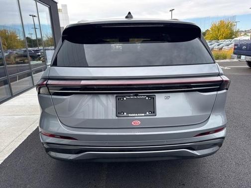 2024 Lincoln Nautilus Black Label