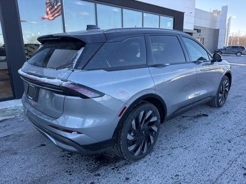 2025 Lincoln Nautilus Reserve