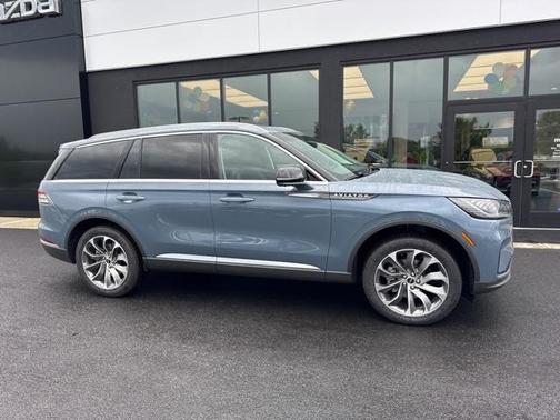 2025 Lincoln Aviator Premiere