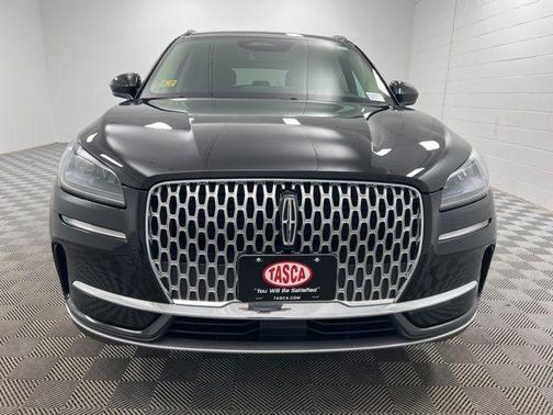 Black Metallic 2026 Lincoln Corsair Premiere