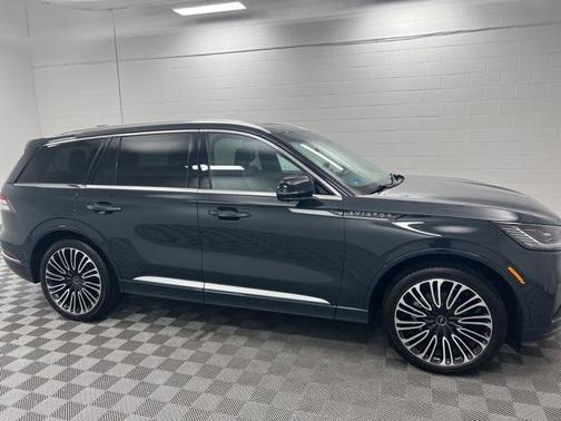 2025 Lincoln Aviator Black Label AWD