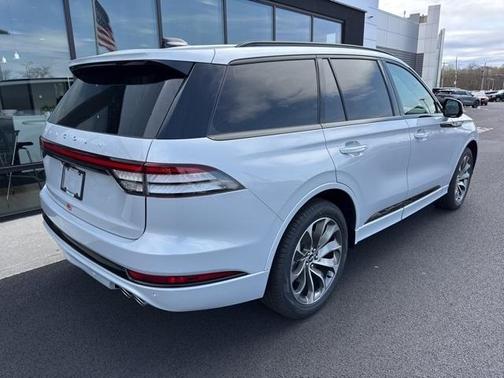 2025 Lincoln Aviator Premiere