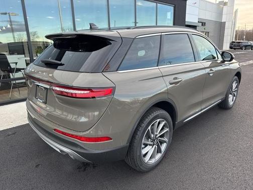 2025 Lincoln Corsair Premiere