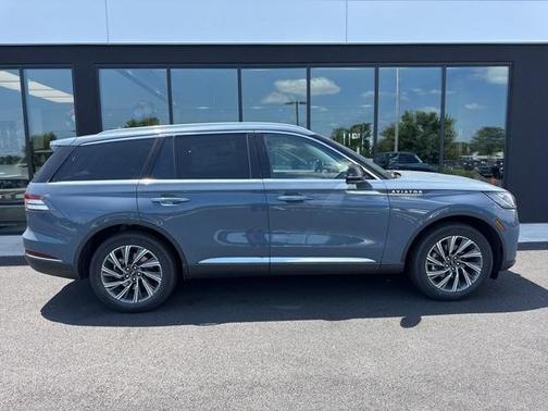 2025 Lincoln Aviator Premiere