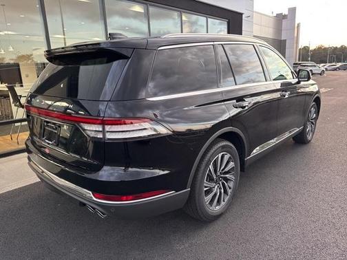 2025 Lincoln Aviator Premiere
