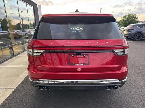 2025 Lincoln Aviator Premiere
