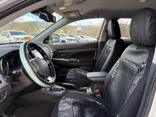 2021 Mitsubishi Outlander Sport SE