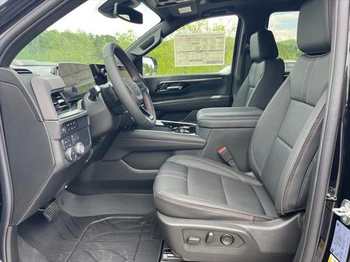 2025 Chevrolet Tahoe 4WD RST