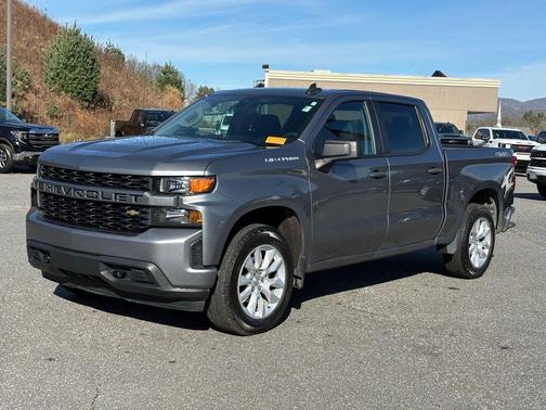2022 Chevrolet Silverado 1500 Custom