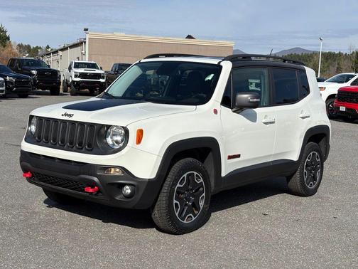 2016 Jeep Renegade Trailhawk