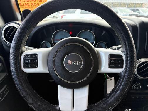 2014 Jeep Wrangler Sahara