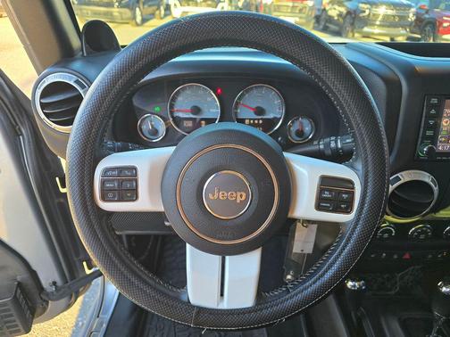 2014 Jeep Wrangler Sahara