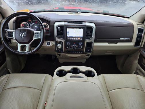 2016 RAM 1500 Laramie