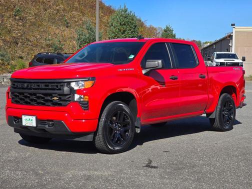 2022 Chevrolet Silverado 1500 Custom