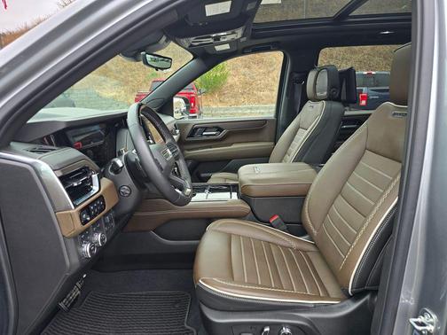 2025 GMC Yukon Denali Ultimate