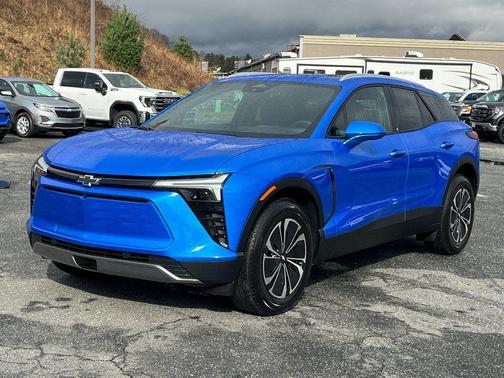 2025 Chevrolet Blazer EV eAWD LT
