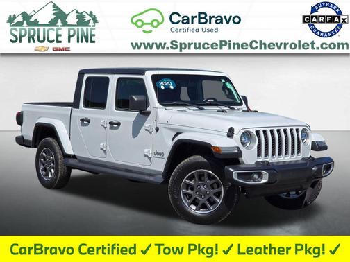 Bright White Clearcoat 2020 Jeep Gladiator Overland