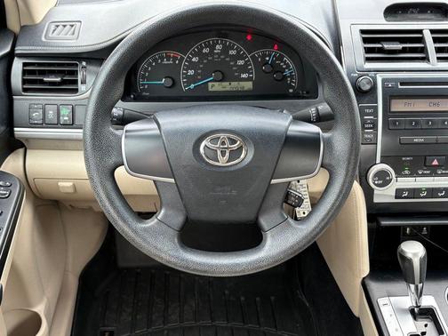 2012 Toyota Camry L