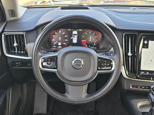 2021 Volvo S90 T6 Inscription