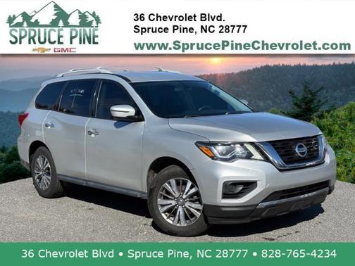 2019 Nissan Pathfinder S
