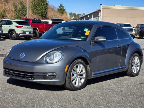 2015 Volkswagen Beetle DSG 2.0L TDI w/Sun/Sound/Nav